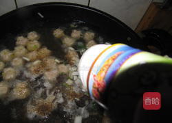 菠菜肉丸汤的做法图解7