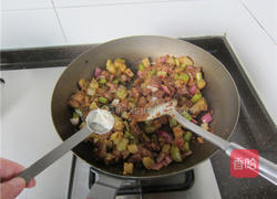 榨菜牛肉丁的做法图解7