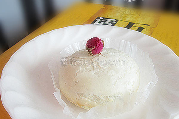 玫瑰豆沙月饼