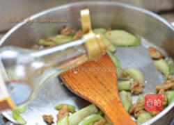桃仁丝瓜的做法图解9