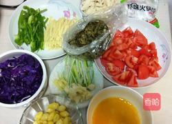 紫甘蓝青椒炒千张的做法图解1