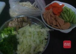 缤纷焖面的做法图解2