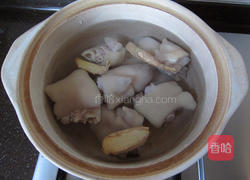 海带花生煲猪蹄的做法图解8