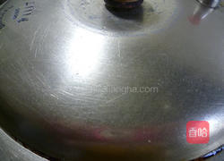 榨菜炒花生米的做法图解6