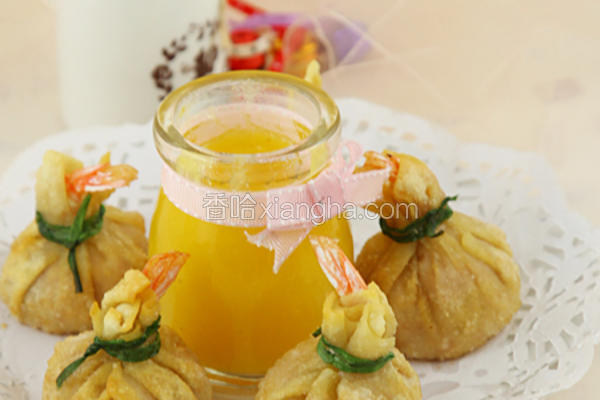 萧丫头虾包蘸菠萝