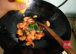 泰式咖喱虾的做法图解3
