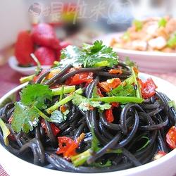 爽口剁椒蕨根粉的做法[图]