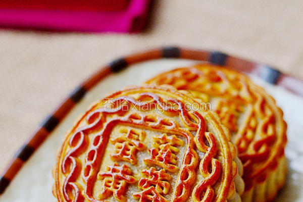 广式莲蓉蛋黄月饼