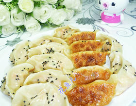 胡萝卜猪肉馅锅贴[图]