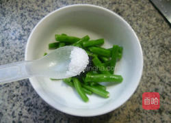 橄榄菜拌梅豆的做法图解7