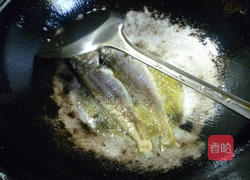 小黄鱼豆腐汤的做法图解5
