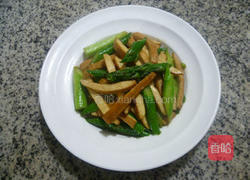 芦笋炒香干的做法图解11