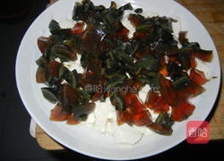 皮蛋豆腐的做法图解5