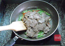爆炒猪舌的做法图解5