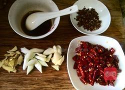 辣子鸡丁的做法图解2