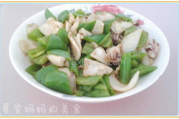 墨鱼仔炒青椒