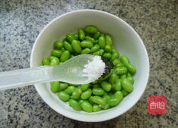 橄榄菜拌毛豆的做法图解7