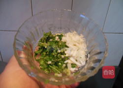 茼蒿虾仁小豆腐的做法图解15