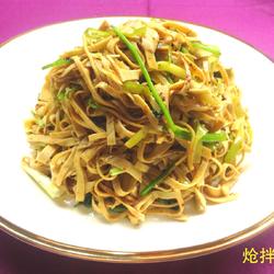 炝拌豆丝的做法[图]