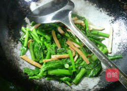 香干炒油菜蕻的做法图解10