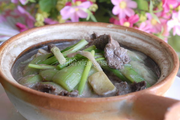 丝瓜牛肉煲