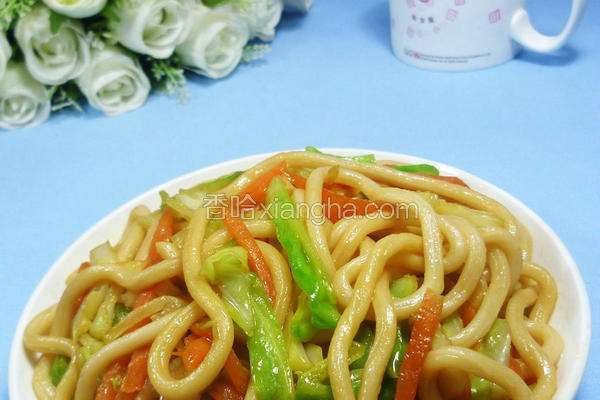 圆白菜素炒乌冬面