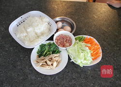 炒米粉的做法图解1