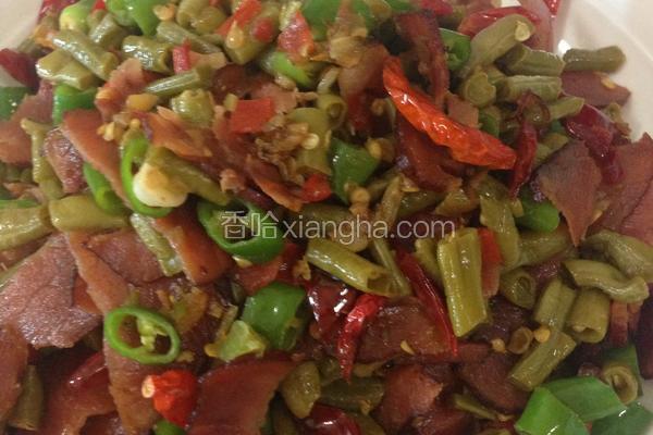 酸豆角炒腊肉