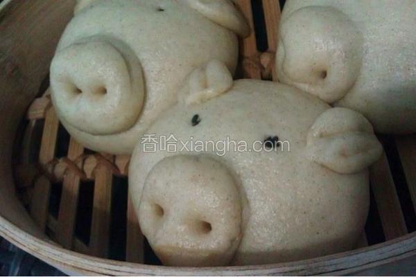 黑麦小猪豆沙包