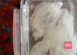 燕窝炖蛋的做法图解1