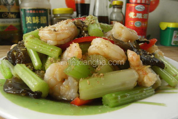 美食虾仁炝西芹
