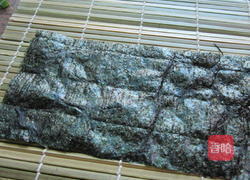 海苔肉末卷的做法图解3