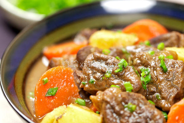 传统慢炖牛肉