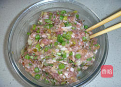 猪肉豆角馅饼的做法图解7