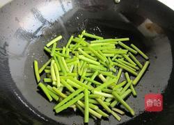 香干蒜薹炒肉丝的做法图解8