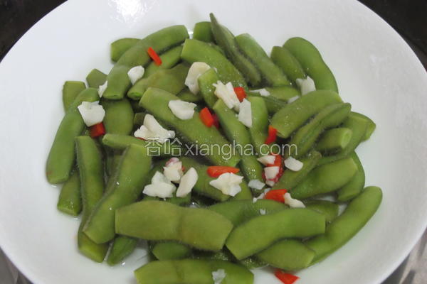 清蒸毛豆荚
