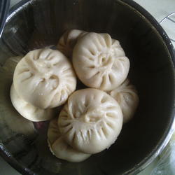 油渣粉条包子的做法[图]
