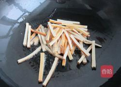 蚝油韭黄炒香干的做法图解3