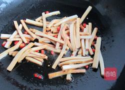 蚝油韭黄炒香干的做法图解6