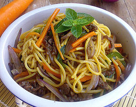 黑椒牛柳炒意粉的花样做法