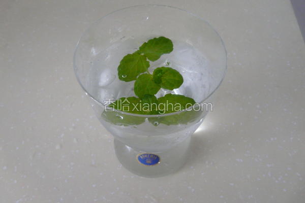 薄荷水