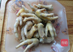 黄芪大枣煲凤爪的做法图解4