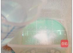 酸菜豆花火锅的做法图解3