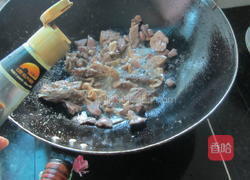 咸豆角炒鸭杂的做法图解6