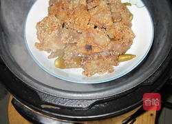 家常辣椒蒸米粉肉的做法图解10