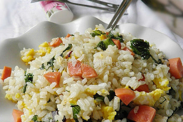 青菜火腿丁炒饭