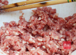 煎牛肉饼三明治的做法图解1