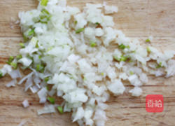 煎牛肉饼三明治的做法图解2