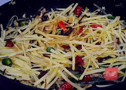 梅干菜快炒土豆丝的做法图解8