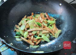 香干莴笋片的做法图解7